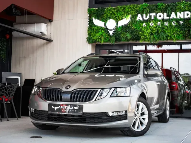 Skoda Octavia Combi 2017 photo 3