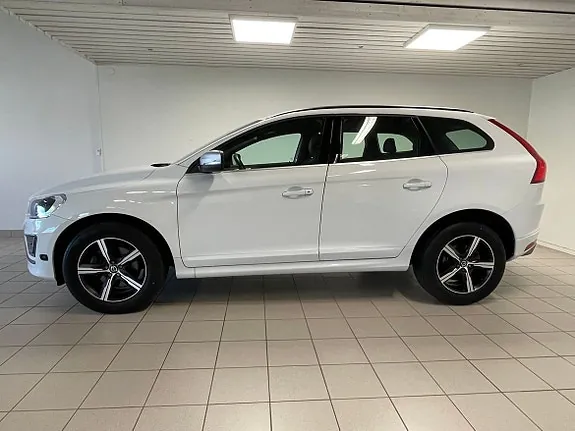 Volvo Xc60 2017 photo 2
