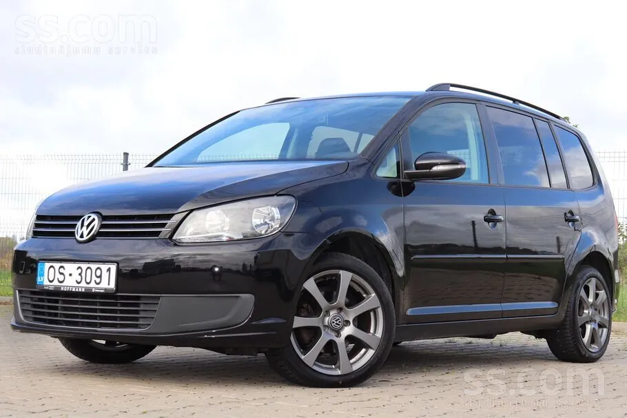 Volkswagen Touran 2010 photo 4