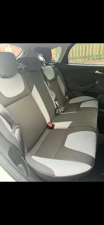 Ford Focus 2014 photo 3