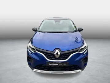Renault Captur 2022 photo 2