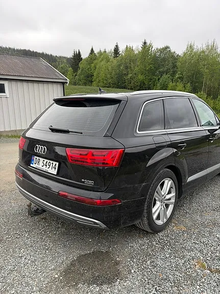 Audi Q7 2018 photo 4