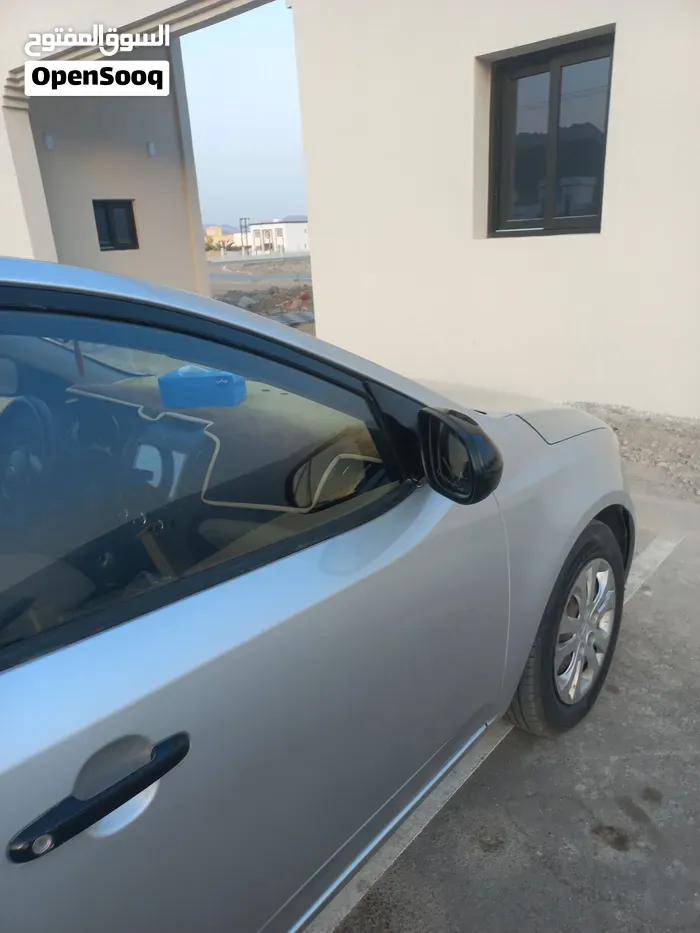 Kia Cerato 2012 photo 2