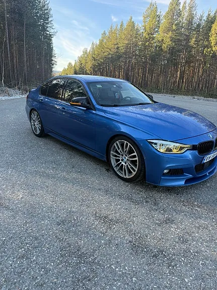 BMW 330E 2017 photo 4