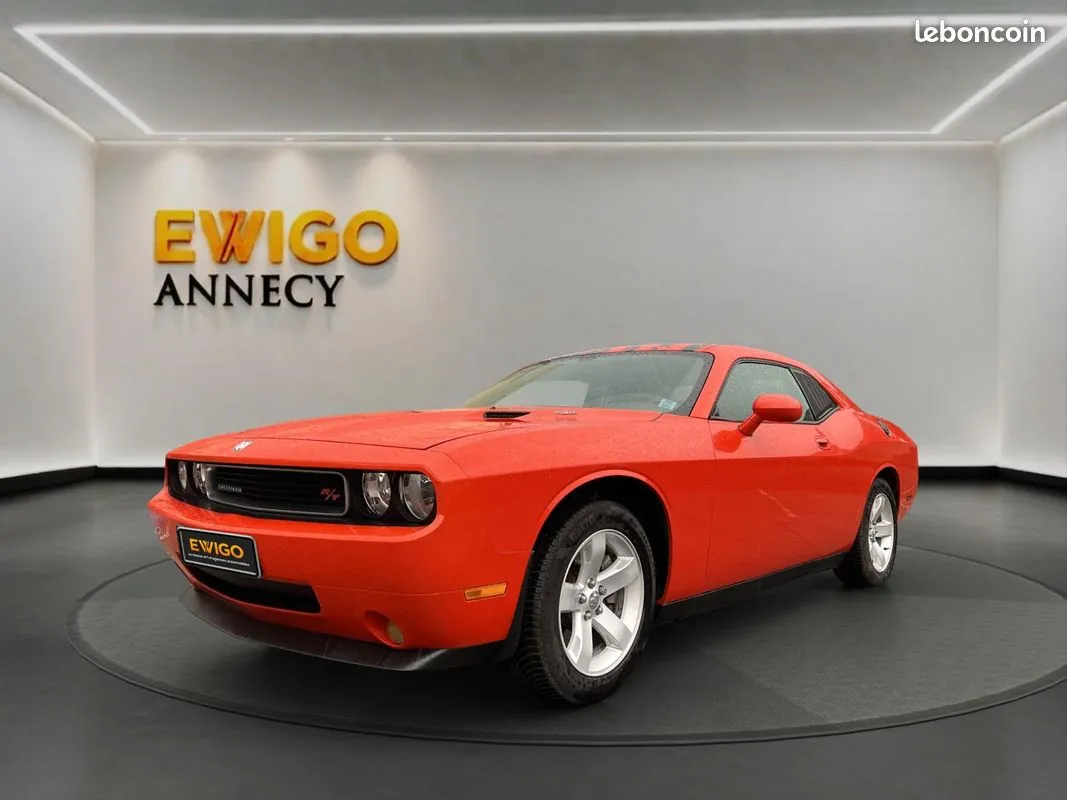 Dodge Challenger