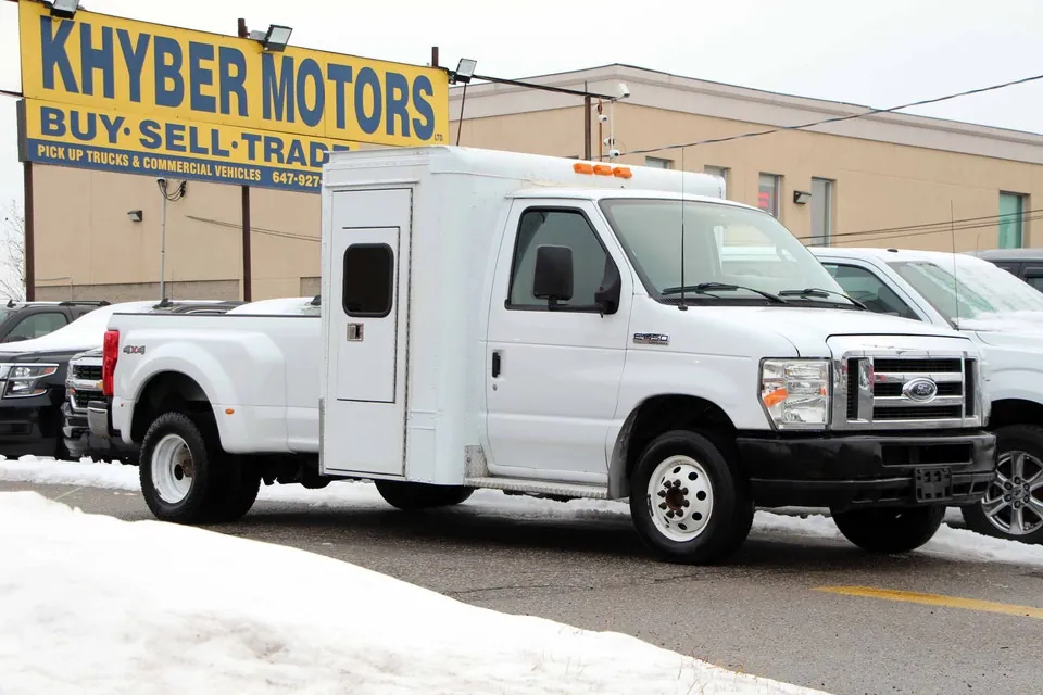 Ford E-450