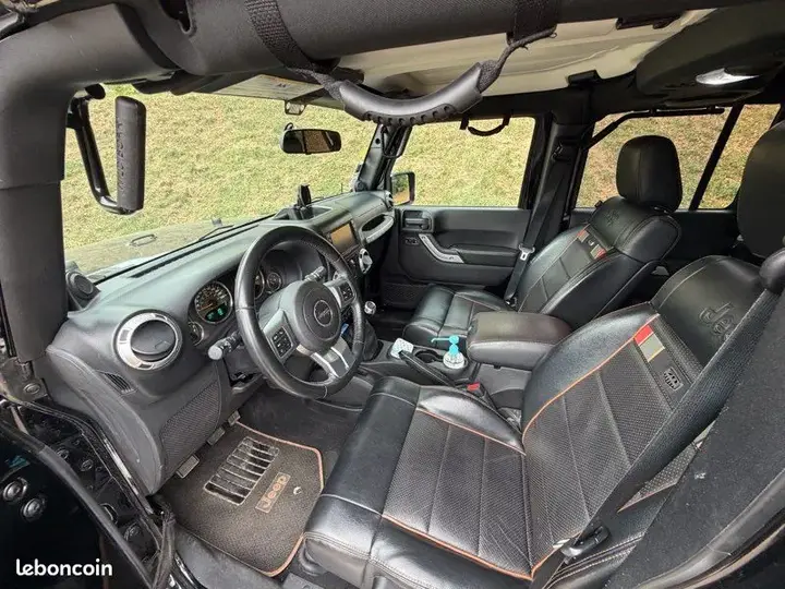 Jeep Wrangler 2011 photo 3