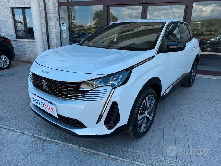 Peugeot 3008 2023 photo 3