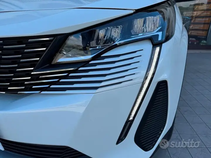 Peugeot 3008 2023 photo 2