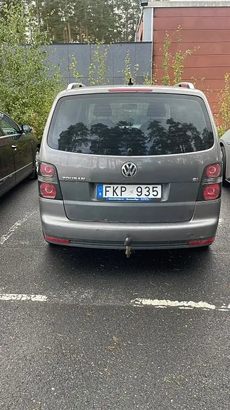 Volkswagen Touran 2010 photo 3