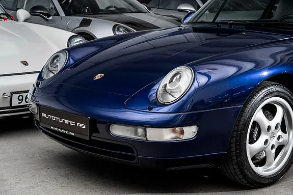Porsche 911 1995 photo 2