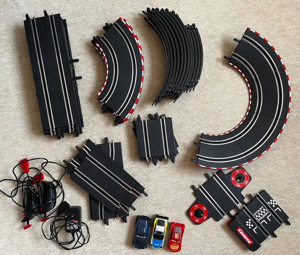 Carrera Go!!! Rennbahn Set