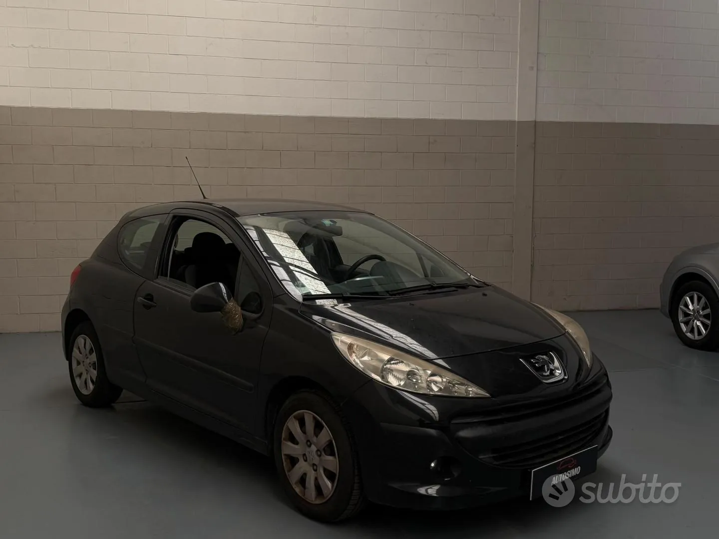 Peugeot 207 2007 photo 4