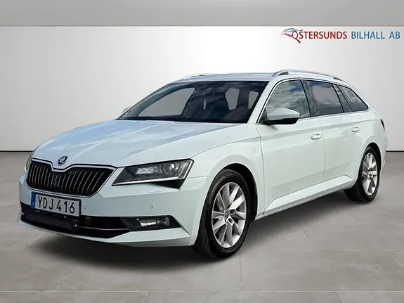 Skoda Superb 2016 photo 3