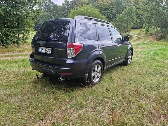 Subaru Forester 2009 photo 3