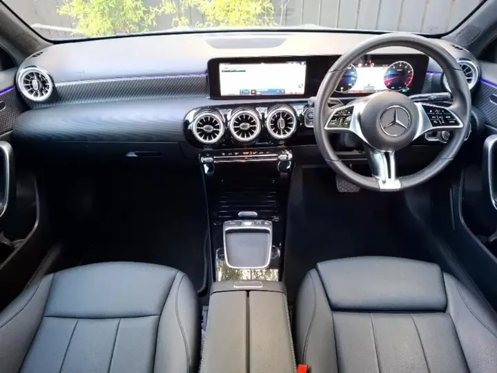 Mercedes-Benz A-Class 2025 photo 3