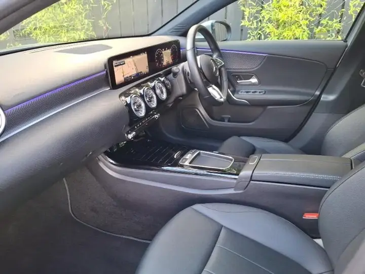 Mercedes-Benz A-Class 2025 photo 5