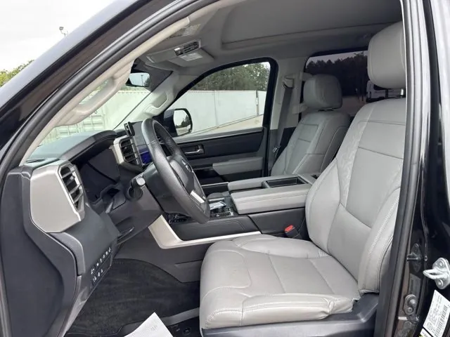 Toyota Tundra 2024 photo 3