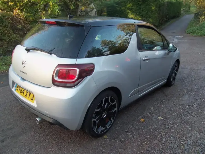 Citroen Ds3 2014 photo 3