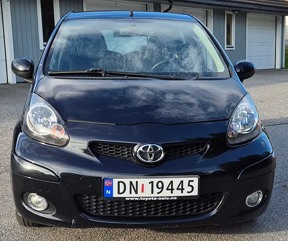 Toyota Aygo 2009 photo 2