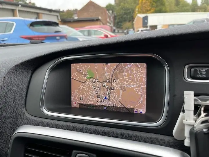 Volvo V40 2017 photo 2