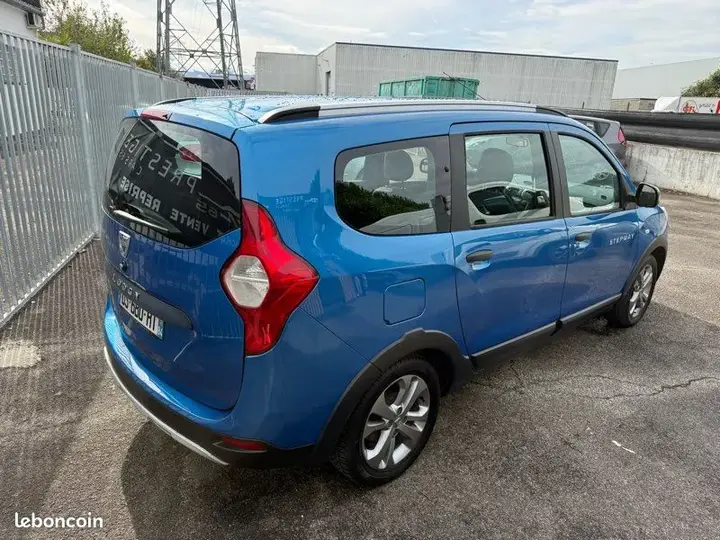 Dacia Lodgy 2015 photo 3