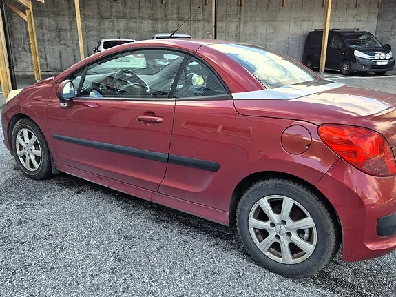 Peugeot 207 Cc 2007 photo 5