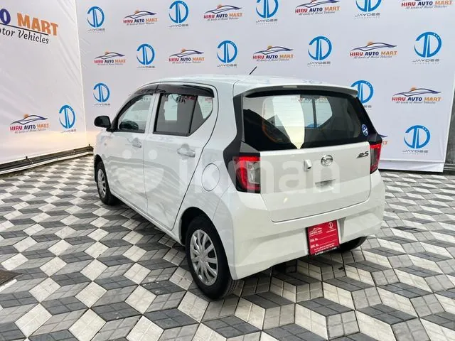 Daihatsu Mira 2023 photo 5