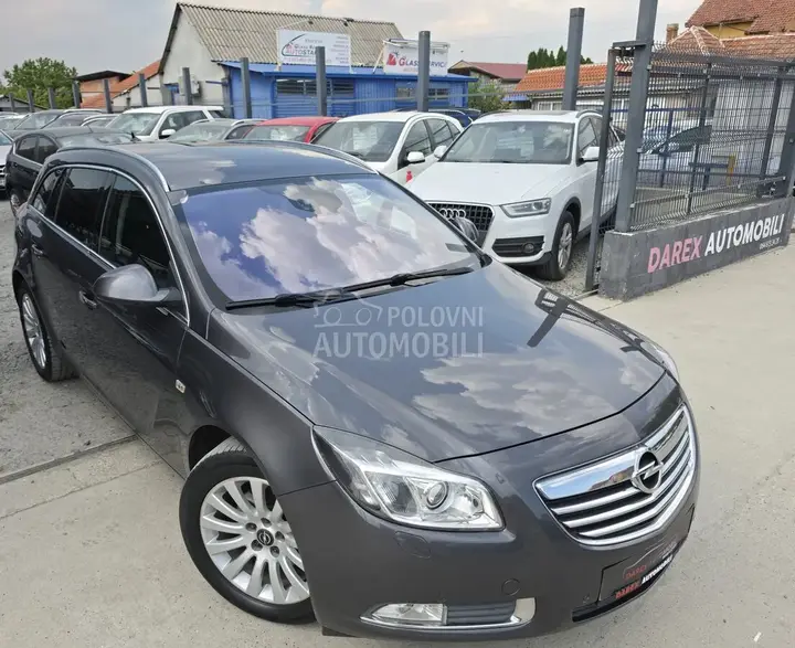 Opel Insignia 2011 photo 2