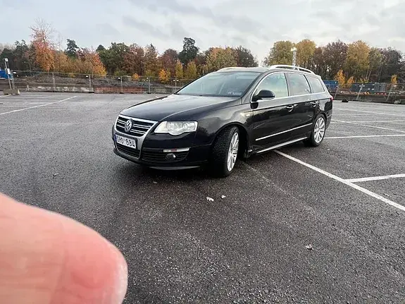 Volkswagen Passat 2010 photo 2