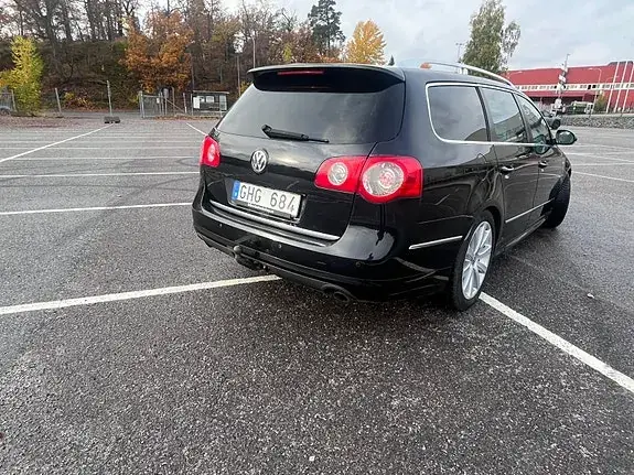 Volkswagen Passat 2010 photo 5