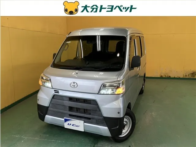 Toyota Pixis Van