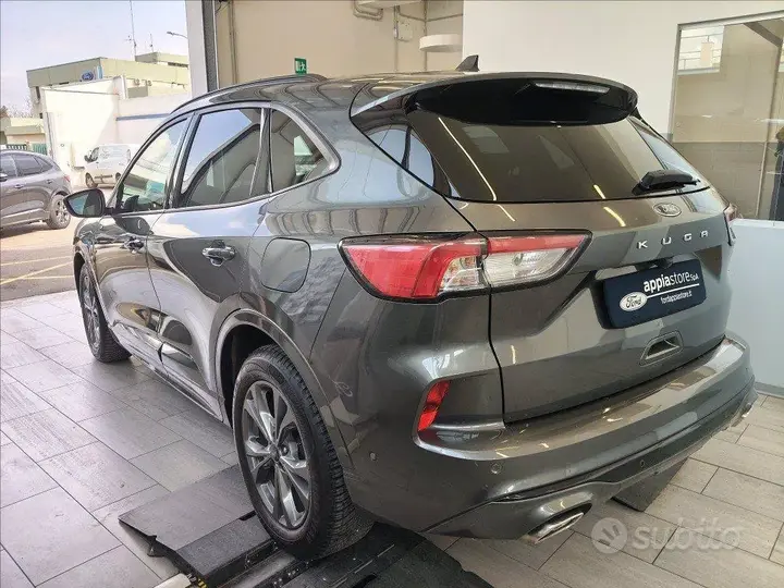 Ford Kuga 2023 photo 4