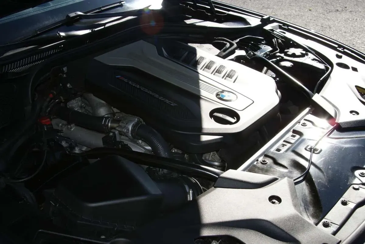 BMW 5 Series 2017 photo 4