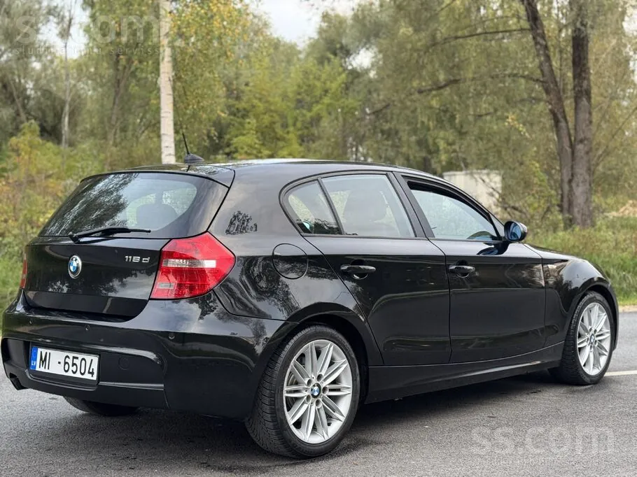 BMW 118 2007 photo 3