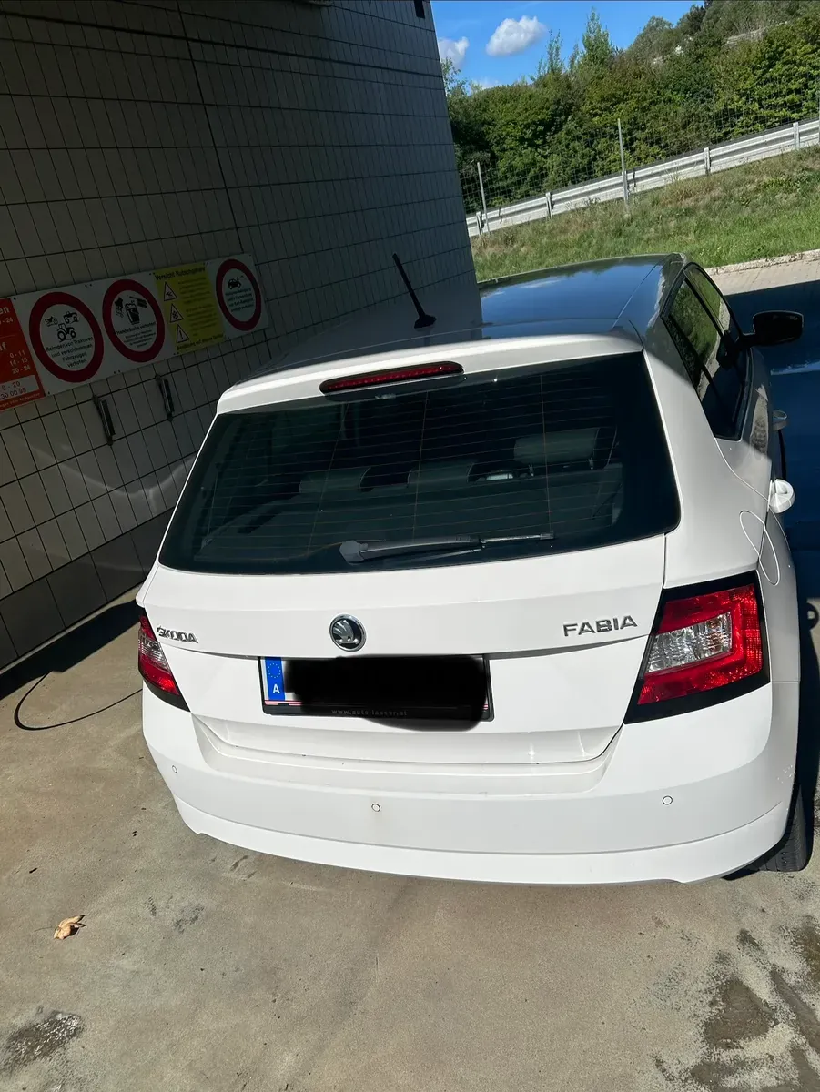 Skoda Fabia 2018 photo 3