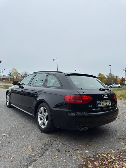 Audi A4 2009 photo 5