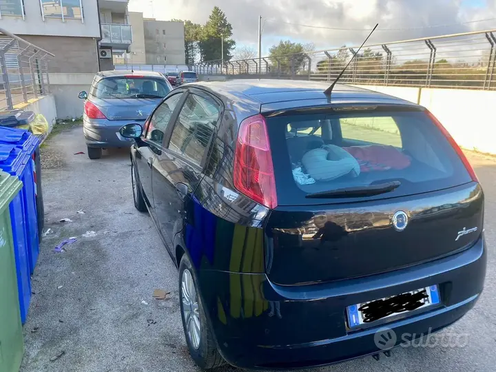 Fiat Grande Punto 2007 photo 3
