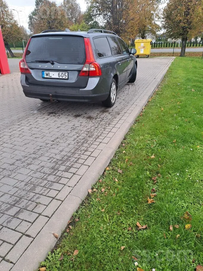 Volvo V70 2008 photo 3