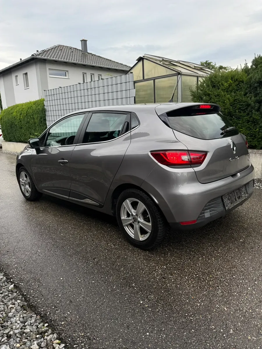 Renault Clio 2015 photo 3