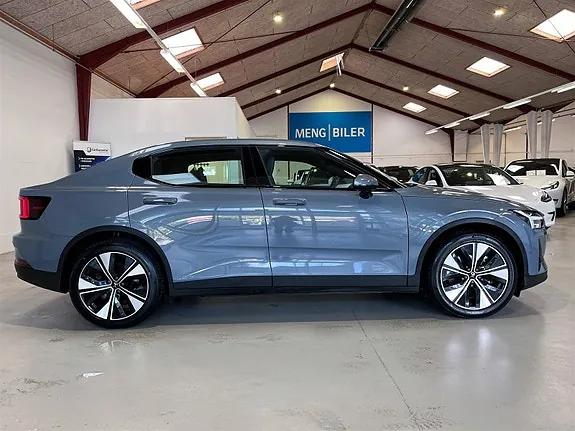 Polestar 2 2023 photo 3