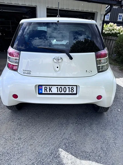 Toyota Iq 2009 photo 4