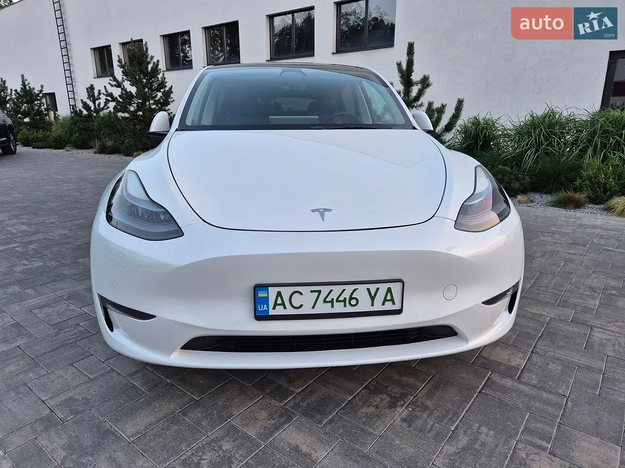 Tesla Model Y 2022 photo 3
