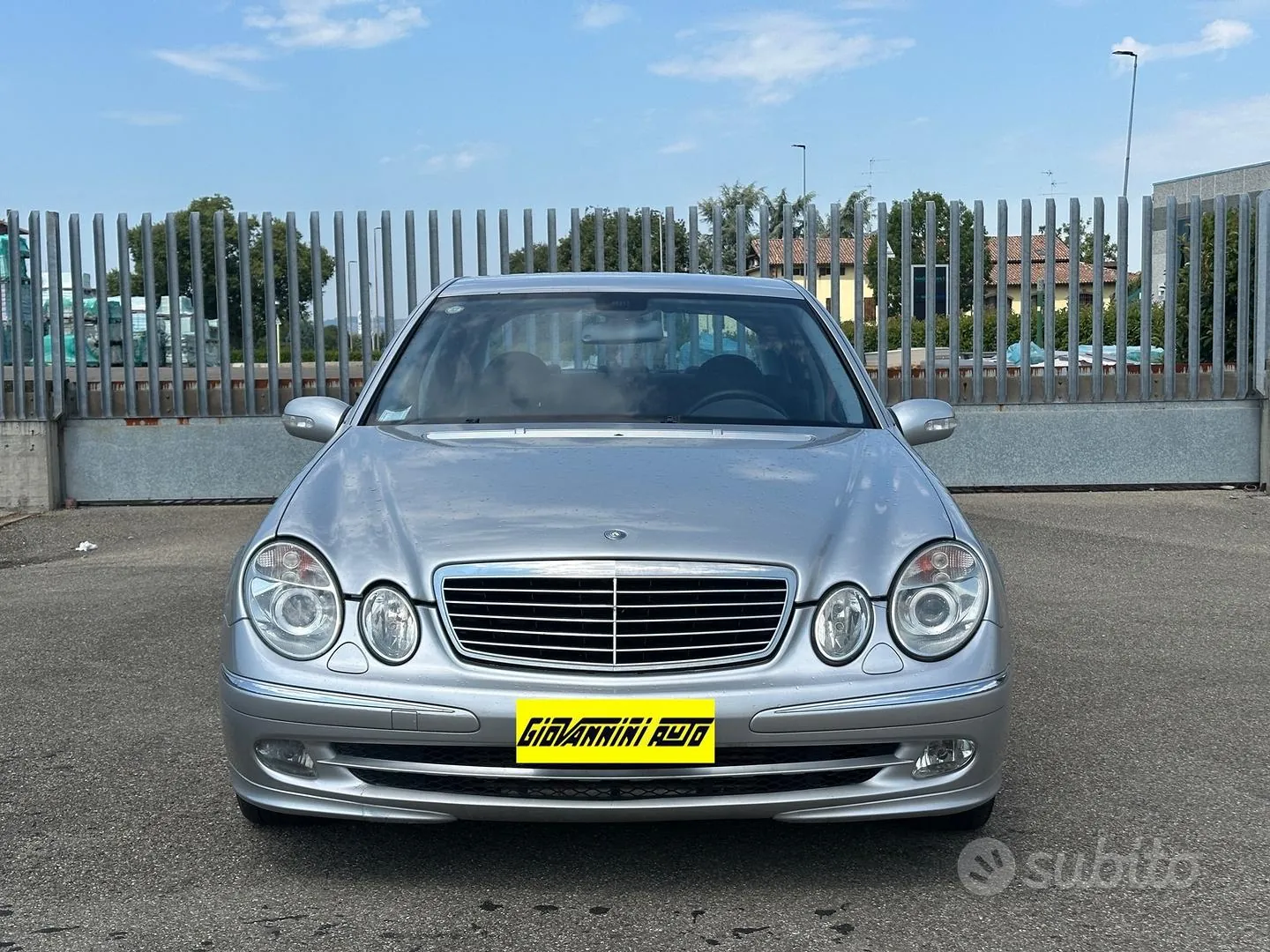 Mercedes-Benz E 220 Cdi 2003 photo 2