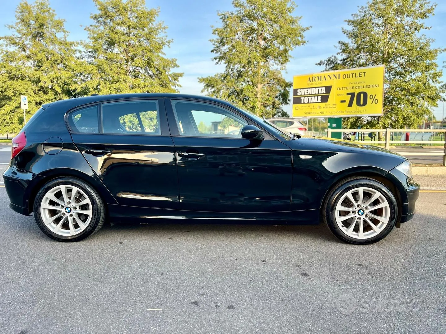 BMW 118D 2009 photo 3