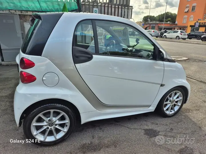 Smart Fortwo 2013 photo 5