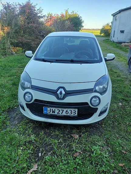 Renault Twingo 2012 photo 2