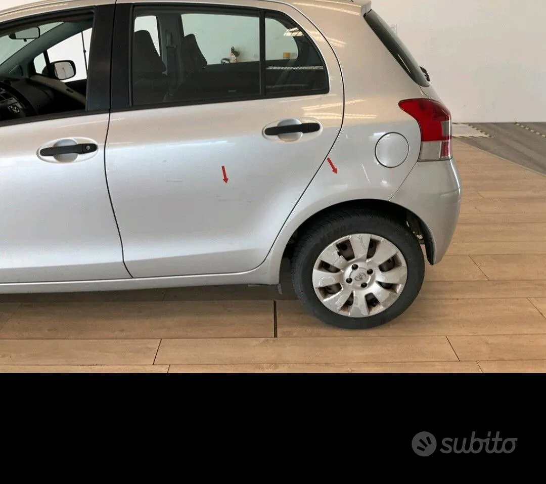 Toyota Yaris 2011 photo 5