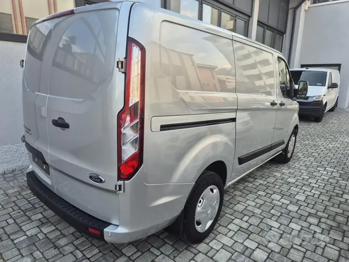 Ford Transit Custom 2020 photo 3