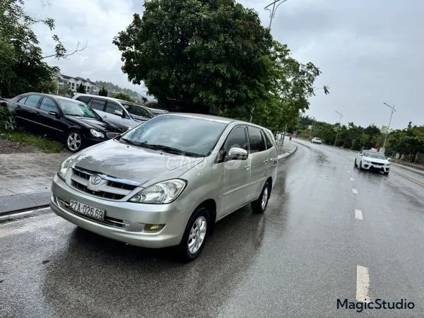 Toyota Innova 2007 photo 2